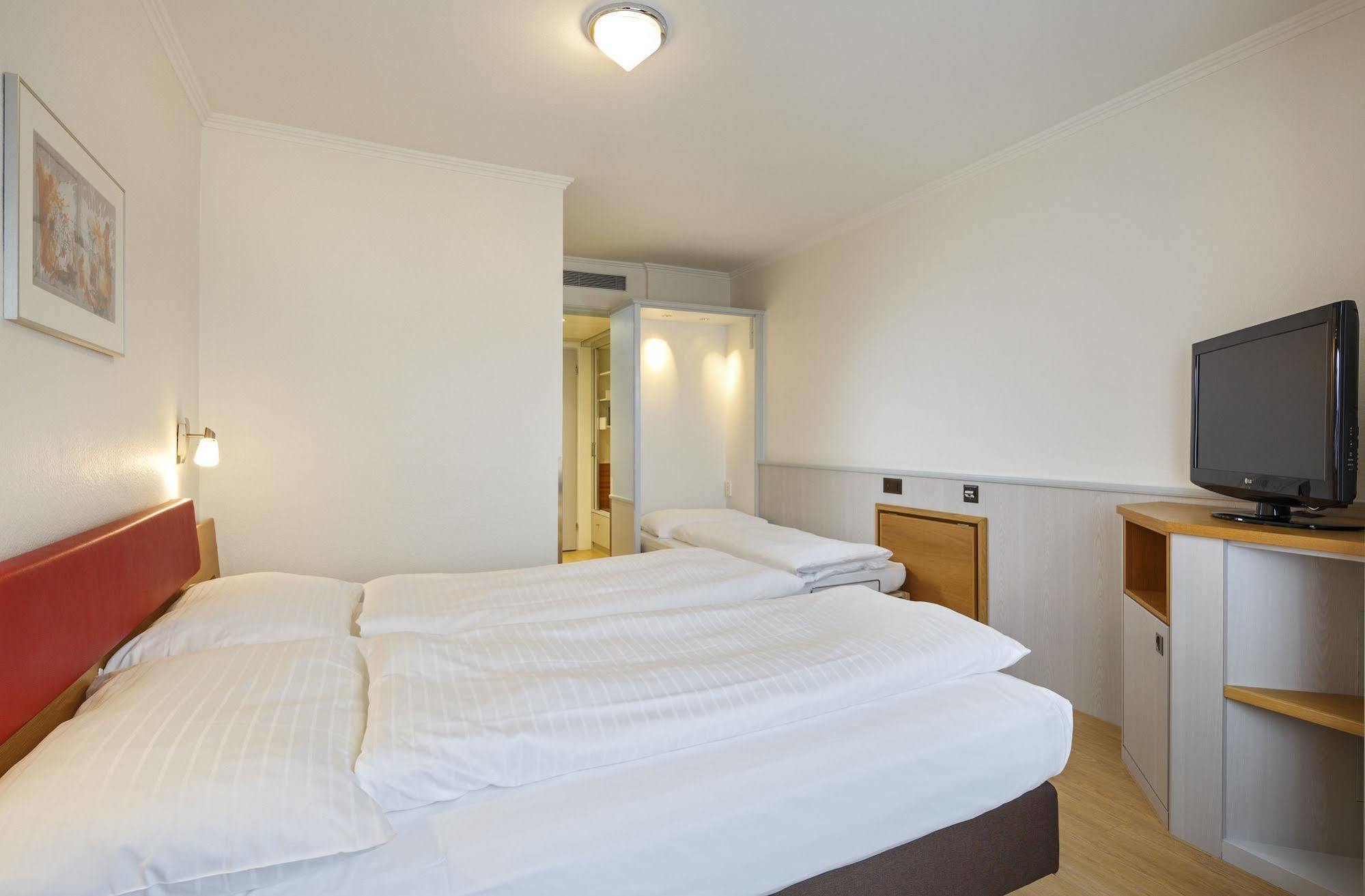 Hotel Coronado Zurich Ngoại thất bức ảnh